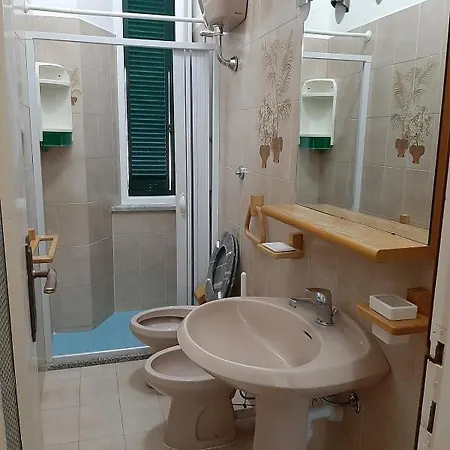 Lejlighed Casa Luna Nel Centro Di